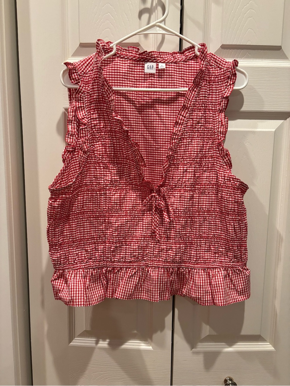 NWOT - GAP Red Gingham Ruffle Tie-Front Sleeveless Top